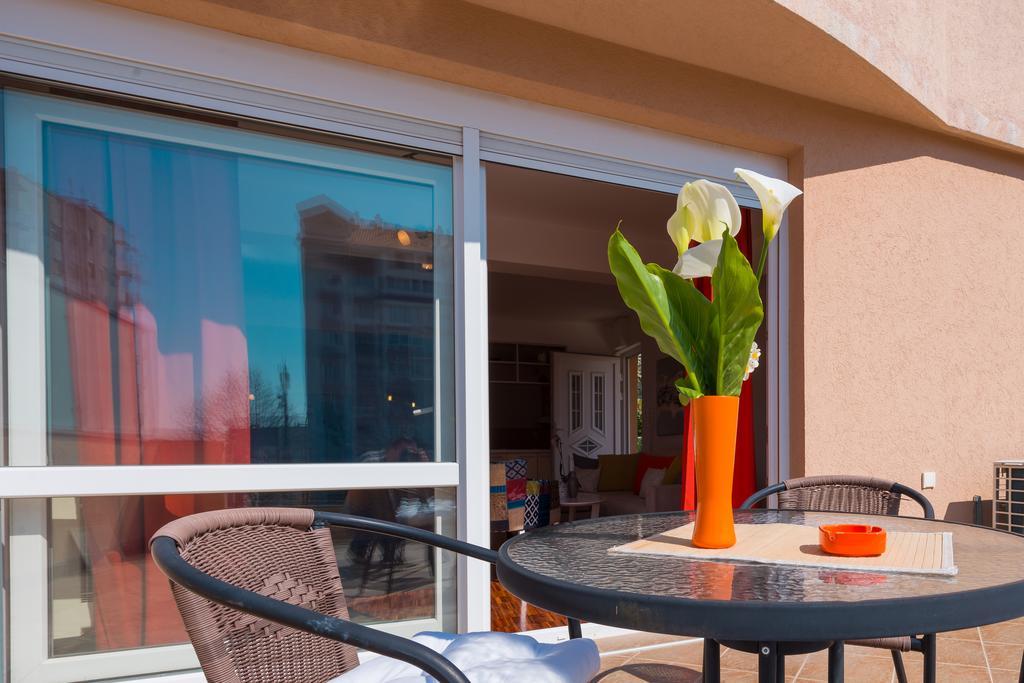 Apartments City Center Тиват Экстерьер фото