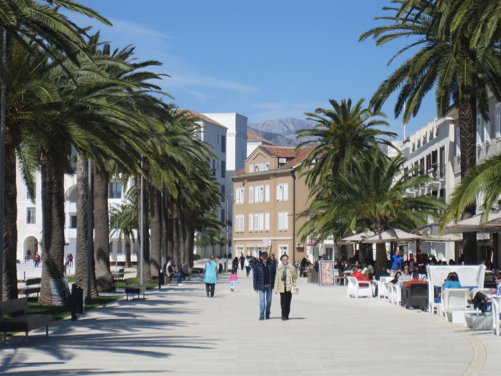 Apartments City Center Тиват Экстерьер фото
